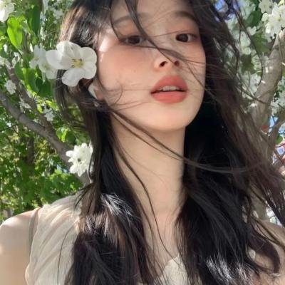 玄学老祖驾到，真千金重整家族荣耀